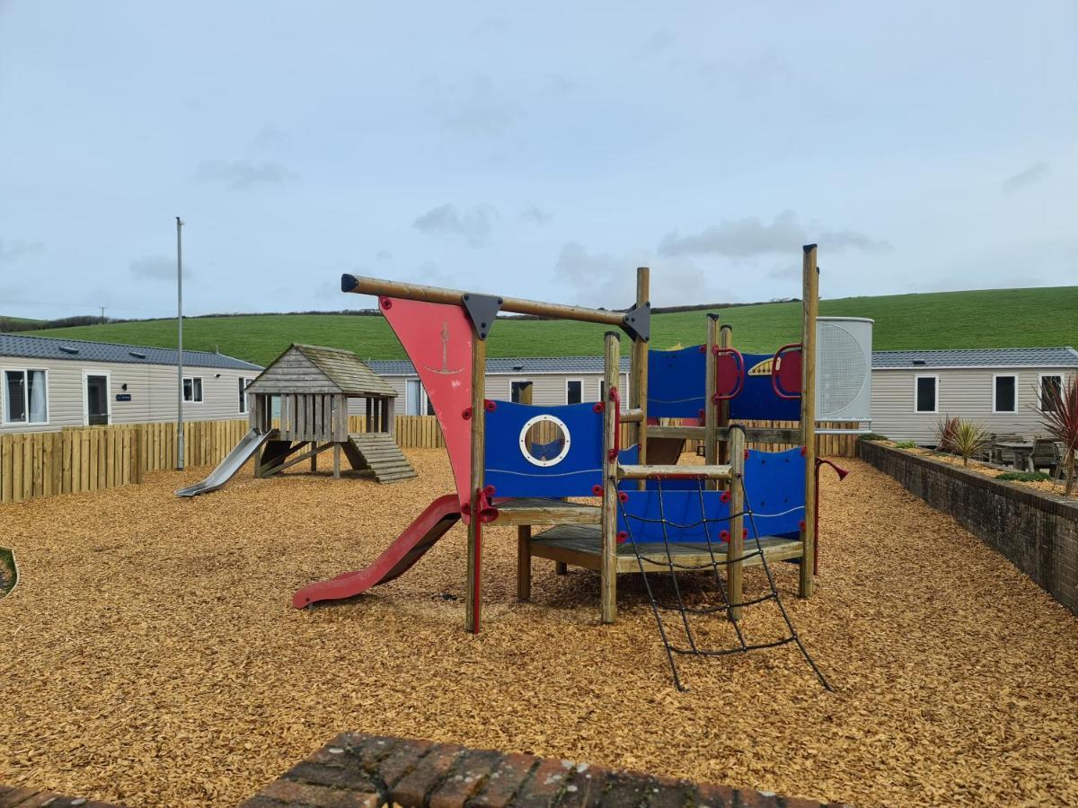 Mawgan Pads Newquay Bay Vila Exterior foto