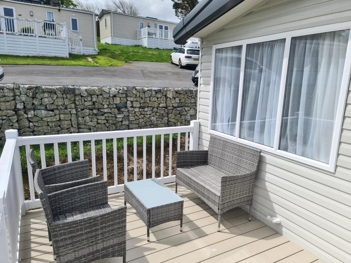 Mawgan Pads Newquay Bay Vila Exterior foto